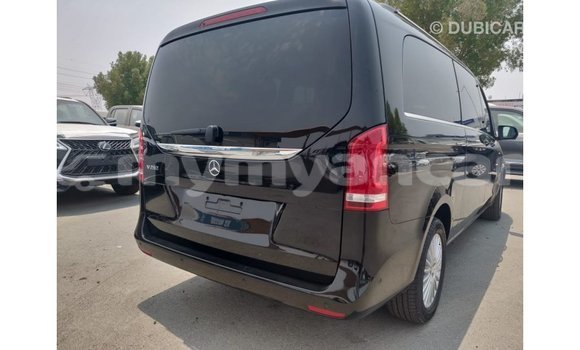 Buy Import Mercedes-Benz 250 Black Car in Import - Dubai in Ayeyarwady Buy Import Mercedes-Benz 250 Black Car in Import - Dubai in Ayeyarwady