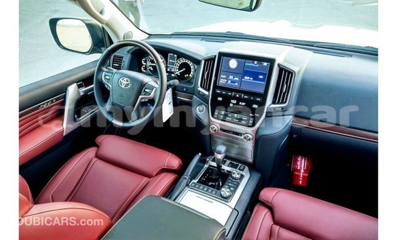 Buy Import Toyota Land Cruiser Black Car in Import - Dubai in Ayeyarwady Buy Import Toyota Land Cruiser Black Car in Import - Dubai in Ayeyarwady