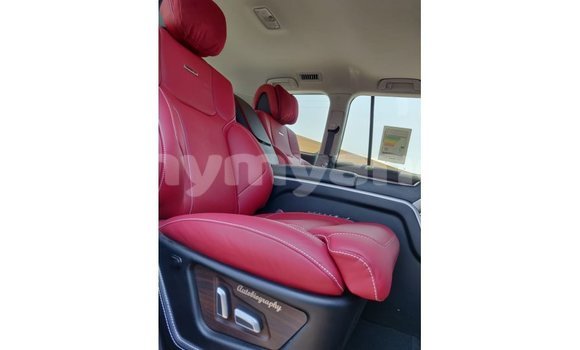 Buy Import Toyota Land Cruiser Black Car in Import - Dubai in Ayeyarwady Buy Import Toyota Land Cruiser Black Car in Import - Dubai in Ayeyarwady