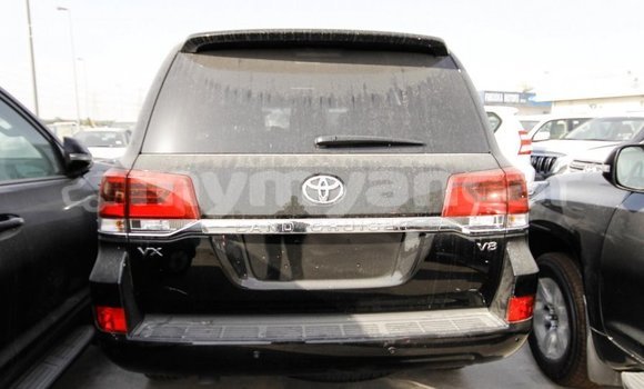 Buy Import Toyota Land Cruiser Black Car in Import - Dubai in Ayeyarwady Buy Import Toyota Land Cruiser Black Car in Import - Dubai in Ayeyarwady