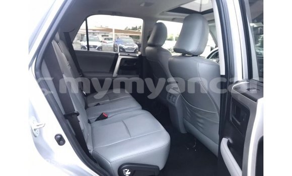 Acheter Import Utilitaire Toyota HiAce Autre à Import - Dubai, #<Region:0x000000000c5121b8> Acheter Import Utilitaire Toyota HiAce Autre à Import - Dubai, #<Region:0x000000000c5121b8>