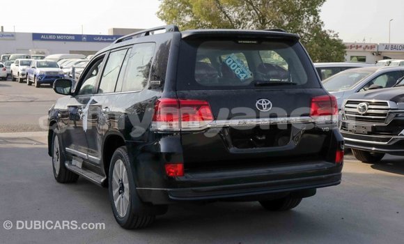 Buy Import Toyota Land Cruiser Black Car in Import - Dubai in Ayeyarwady Buy Import Toyota Land Cruiser Black Car in Import - Dubai in Ayeyarwady