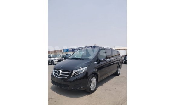 Buy Import Mercedes-Benz 250 Black Car in Import - Dubai in Ayeyarwady Buy Import Mercedes-Benz 250 Black Car in Import - Dubai in Ayeyarwady