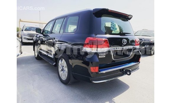 Buy Import Toyota Land Cruiser Black Car in Import - Dubai in Ayeyarwady Buy Import Toyota Land Cruiser Black Car in Import - Dubai in Ayeyarwady