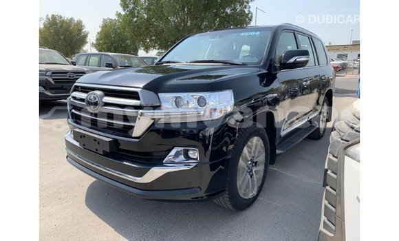 Buy Import Toyota Land Cruiser Black Car in Import - Dubai in Ayeyarwady Buy Import Toyota Land Cruiser Black Car in Import - Dubai in Ayeyarwady
