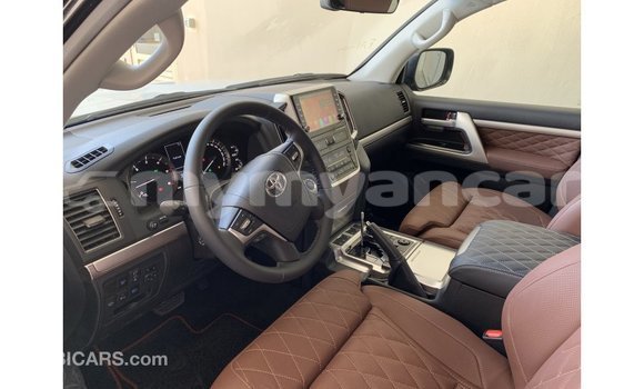 Buy Import Toyota Land Cruiser Black Car in Import - Dubai in Ayeyarwady Buy Import Toyota Land Cruiser Black Car in Import - Dubai in Ayeyarwady