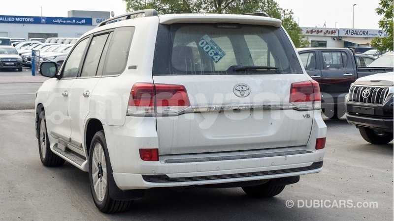 Big with watermark toyota land cruiser ayeyarwady import dubai 1590