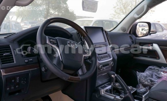 Buy Import Toyota Land Cruiser Black Car in Import - Dubai in Ayeyarwady Buy Import Toyota Land Cruiser Black Car in Import - Dubai in Ayeyarwady