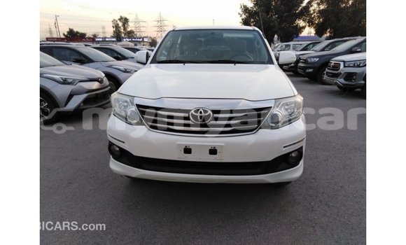 Acheter Import Voiture Toyota Fortuner Blanc à Import - Dubai, #<Region:0x000000000c5121b8> Acheter Import Voiture Toyota Fortuner Blanc à Import - Dubai, #<Region:0x000000000c5121b8>