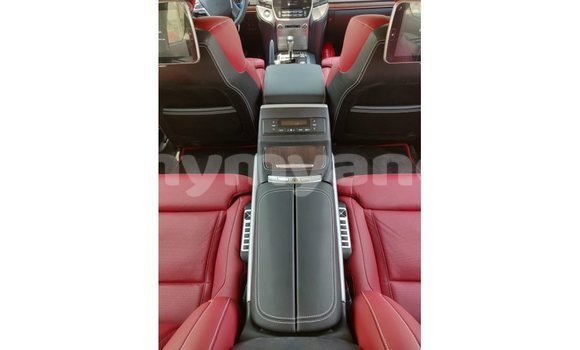 Buy Import Toyota Land Cruiser Black Car in Import - Dubai in Ayeyarwady Buy Import Toyota Land Cruiser Black Car in Import - Dubai in Ayeyarwady