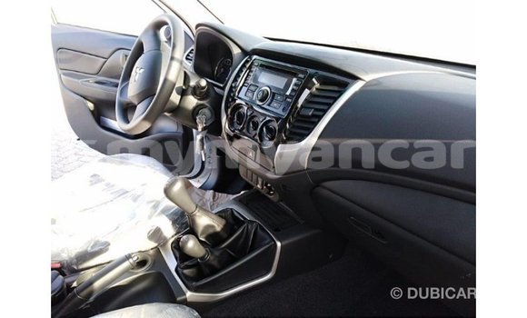 Buy Import Mitsubishi L200 White Car in Import - Dubai in Ayeyarwady Buy Import Mitsubishi L200 White Car in Import - Dubai in Ayeyarwady