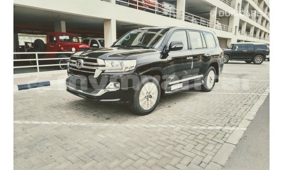 Buy Import Toyota Land Cruiser Black Car in Import - Dubai in Ayeyarwady Buy Import Toyota Land Cruiser Black Car in Import - Dubai in Ayeyarwady