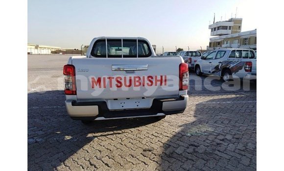 Buy Import Mitsubishi L200 White Car in Import - Dubai in Ayeyarwady Buy Import Mitsubishi L200 White Car in Import - Dubai in Ayeyarwady