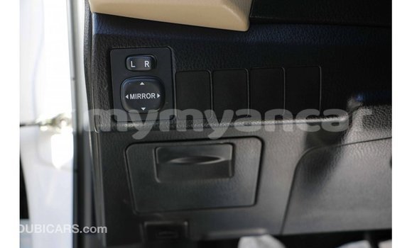 Buy Import Toyota Corolla White Car in Import - Dubai in Ayeyarwady Buy Import Toyota Corolla White Car in Import - Dubai in Ayeyarwady