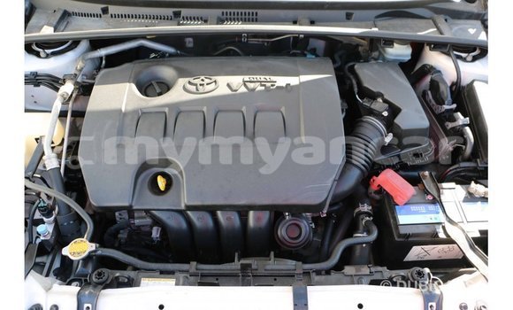 Buy Import Toyota Corolla White Car in Import - Dubai in Ayeyarwady Buy Import Toyota Corolla White Car in Import - Dubai in Ayeyarwady