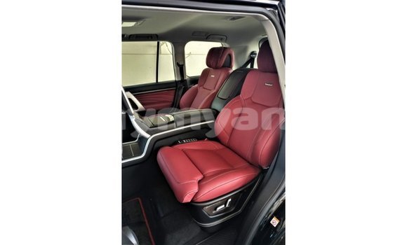 Buy Import Toyota Land Cruiser Black Car in Import - Dubai in Ayeyarwady Buy Import Toyota Land Cruiser Black Car in Import - Dubai in Ayeyarwady