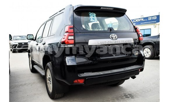 Buy Import Toyota Land Cruiser Black Car in Import - Dubai in Ayeyarwady Buy Import Toyota Land Cruiser Black Car in Import - Dubai in Ayeyarwady