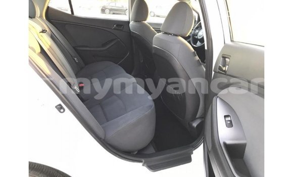 Acheter Import Voiture Kia Optima Blanc à Import - Dubai, #<Region:0x000000000c5121b8> Acheter Import Voiture Kia Optima Blanc à Import - Dubai, #<Region:0x000000000c5121b8>