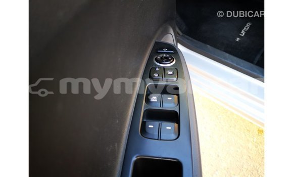 Buy Import Hyundai i10 Other Car in Import - Dubai in Ayeyarwady Buy Import Hyundai i10 Other Car in Import - Dubai in Ayeyarwady