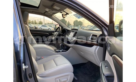 Acheter Import Voiture Toyota Highlander Bleu à Import - Dubai, #<Region:0x000000000c5121b8> Acheter Import Voiture Toyota Highlander Bleu à Import - Dubai, #<Region:0x000000000c5121b8>