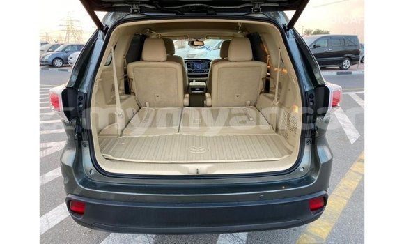 Acheter Import Voiture Toyota Highlander Vert à Import - Dubai, #<Region:0x000000000c5121b8> Acheter Import Voiture Toyota Highlander Vert à Import - Dubai, #<Region:0x000000000c5121b8>