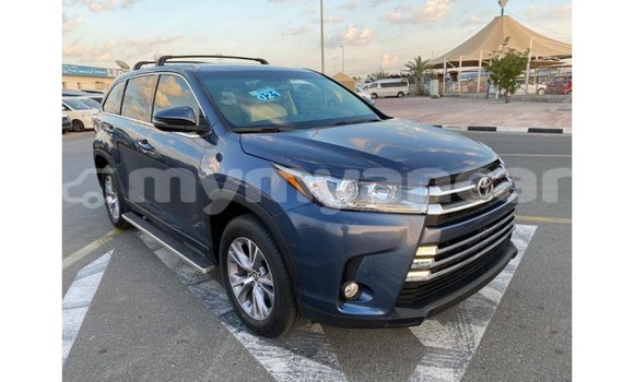 Buy Import Toyota Highlander Blue Car in Import - Dubai in Ayeyarwady Buy Import Toyota Highlander Blue Car in Import - Dubai in Ayeyarwady