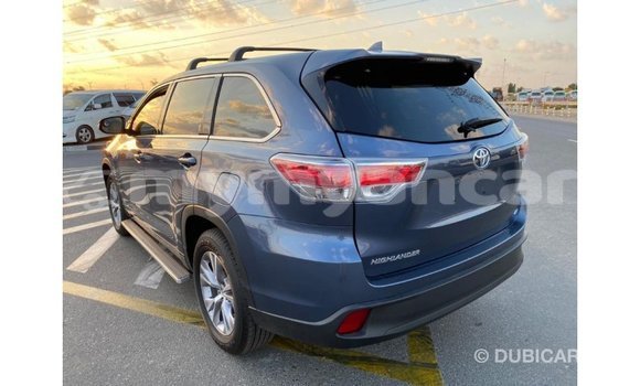 Buy Import Toyota Highlander Blue Car in Import - Dubai in Ayeyarwady Buy Import Toyota Highlander Blue Car in Import - Dubai in Ayeyarwady
