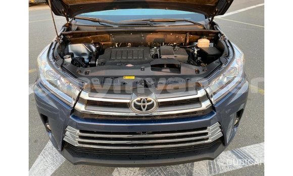 Buy Import Toyota Highlander Blue Car in Import - Dubai in Ayeyarwady Buy Import Toyota Highlander Blue Car in Import - Dubai in Ayeyarwady