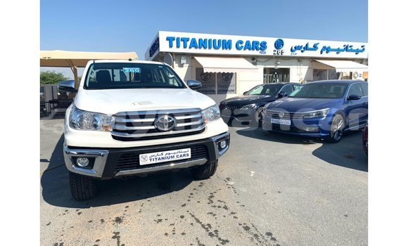 Buy Import Toyota Hilux White Car in Import - Dubai in Ayeyarwady Buy Import Toyota Hilux White Car in Import - Dubai in Ayeyarwady