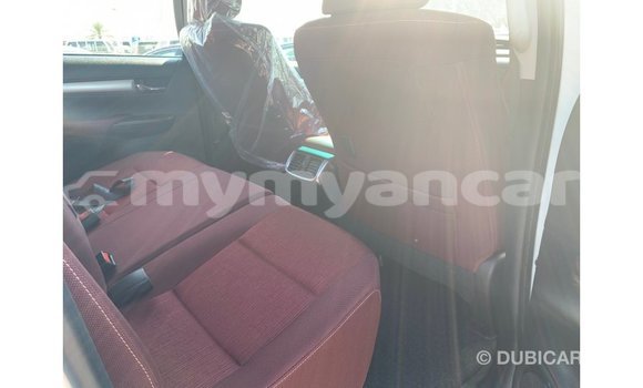Buy Import Toyota Hilux White Car in Import - Dubai in Ayeyarwady Buy Import Toyota Hilux White Car in Import - Dubai in Ayeyarwady