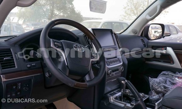 Buy Import Toyota Land Cruiser Black Car in Import - Dubai in Ayeyarwady Buy Import Toyota Land Cruiser Black Car in Import - Dubai in Ayeyarwady
