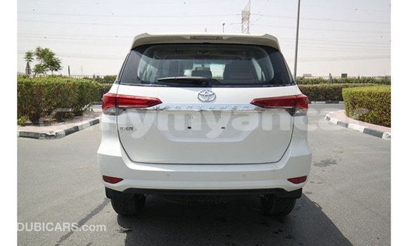Buy Import Toyota Fortuner White Car in Import - Dubai in Ayeyarwady Buy Import Toyota Fortuner White Car in Import - Dubai in Ayeyarwady
