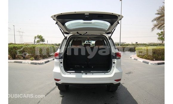 Buy Import Toyota Fortuner White Car in Import - Dubai in Ayeyarwady Buy Import Toyota Fortuner White Car in Import - Dubai in Ayeyarwady