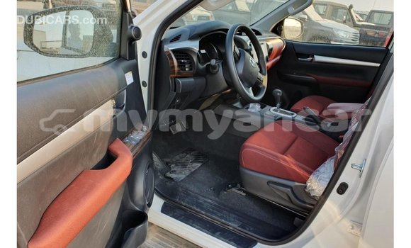 Buy Import Toyota Hilux White Car in Import - Dubai in Ayeyarwady Buy Import Toyota Hilux White Car in Import - Dubai in Ayeyarwady