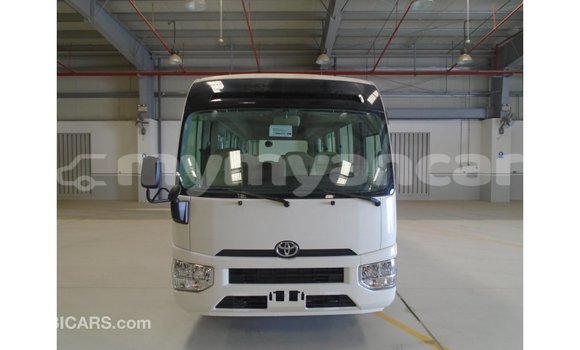 Buy Import Abarth 595 White Car in Import - Dubai in Ayeyarwady Buy Import Abarth 595 White Car in Import - Dubai in Ayeyarwady