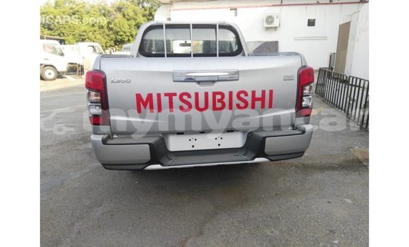 Buy Import Mitsubishi L200 Other Car in Import - Dubai in Ayeyarwady Buy Import Mitsubishi L200 Other Car in Import - Dubai in Ayeyarwady