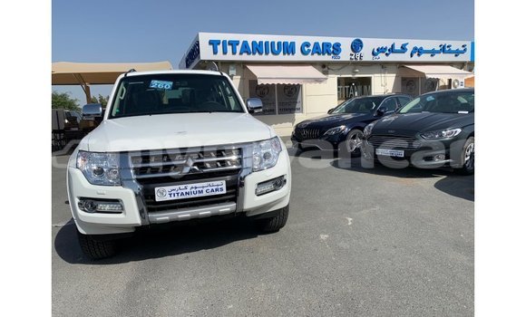 Buy Import Mitsubishi Pajero White Car in Import - Dubai in Ayeyarwady Buy Import Mitsubishi Pajero White Car in Import - Dubai in Ayeyarwady