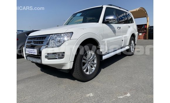 Buy Import Mitsubishi Pajero White Car in Import - Dubai in Ayeyarwady Buy Import Mitsubishi Pajero White Car in Import - Dubai in Ayeyarwady