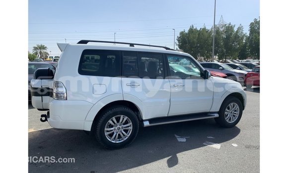 Buy Import Mitsubishi Pajero White Car in Import - Dubai in Ayeyarwady Buy Import Mitsubishi Pajero White Car in Import - Dubai in Ayeyarwady
