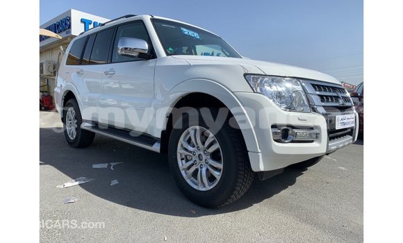 Buy Import Mitsubishi Pajero White Car in Import - Dubai in Ayeyarwady Buy Import Mitsubishi Pajero White Car in Import - Dubai in Ayeyarwady
