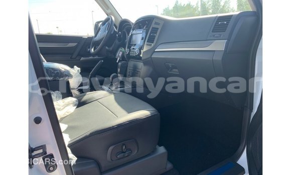 Buy Import Mitsubishi Pajero White Car in Import - Dubai in Ayeyarwady Buy Import Mitsubishi Pajero White Car in Import - Dubai in Ayeyarwady