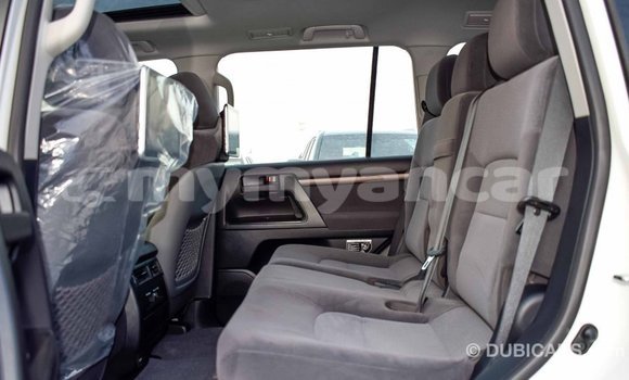 Buy Import Toyota Land Cruiser Other Car in Import - Dubai in Ayeyarwady Buy Import Toyota Land Cruiser Other Car in Import - Dubai in Ayeyarwady