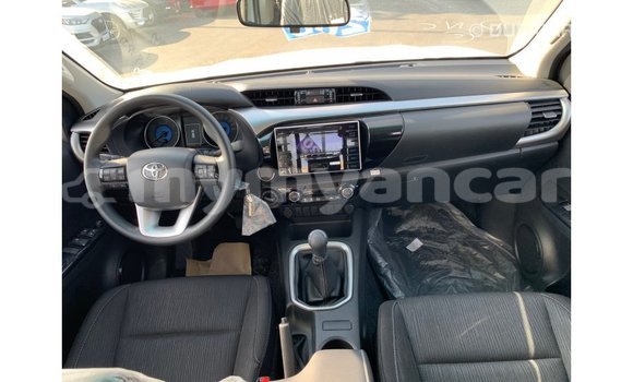Buy Import Toyota Hilux White Car in Import - Dubai in Ayeyarwady Buy Import Toyota Hilux White Car in Import - Dubai in Ayeyarwady