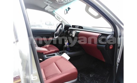 Buy Import Toyota Hilux Other Car in Import - Dubai in Ayeyarwady Buy Import Toyota Hilux Other Car in Import - Dubai in Ayeyarwady