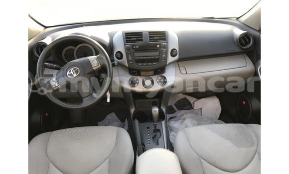 Buy Import Toyota 4Runner White Car in Import - Dubai in Ayeyarwady Buy Import Toyota 4Runner White Car in Import - Dubai in Ayeyarwady