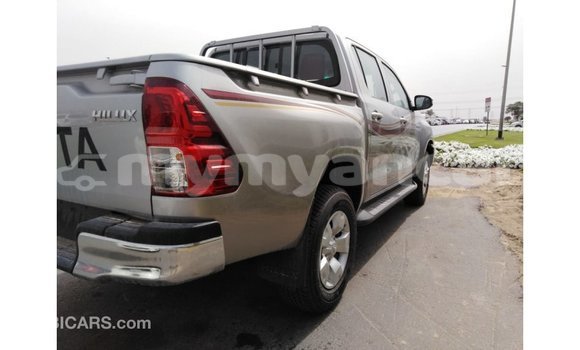 Buy Import Toyota Hilux Other Car in Import - Dubai in Ayeyarwady Buy Import Toyota Hilux Other Car in Import - Dubai in Ayeyarwady