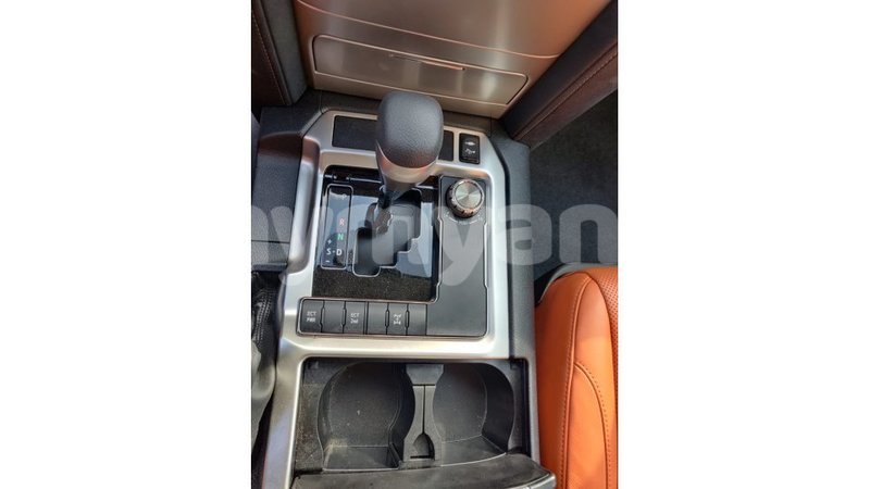 Big with watermark toyota land cruiser ayeyarwady import dubai 1701