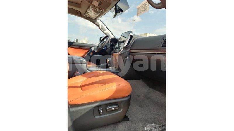 Big with watermark toyota land cruiser ayeyarwady import dubai 1701