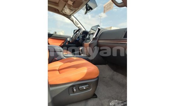 Buy Import Toyota Land Cruiser White Car in Import - Dubai in Ayeyarwady Buy Import Toyota Land Cruiser White Car in Import - Dubai in Ayeyarwady