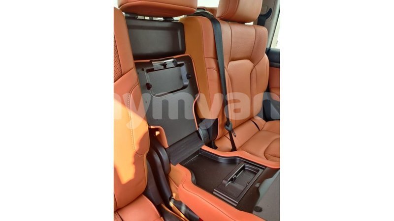 Big with watermark toyota land cruiser ayeyarwady import dubai 1701